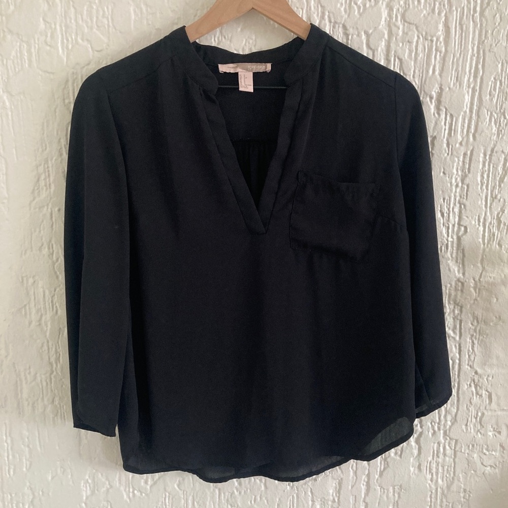 Forever 21 Black Blouse Size Small